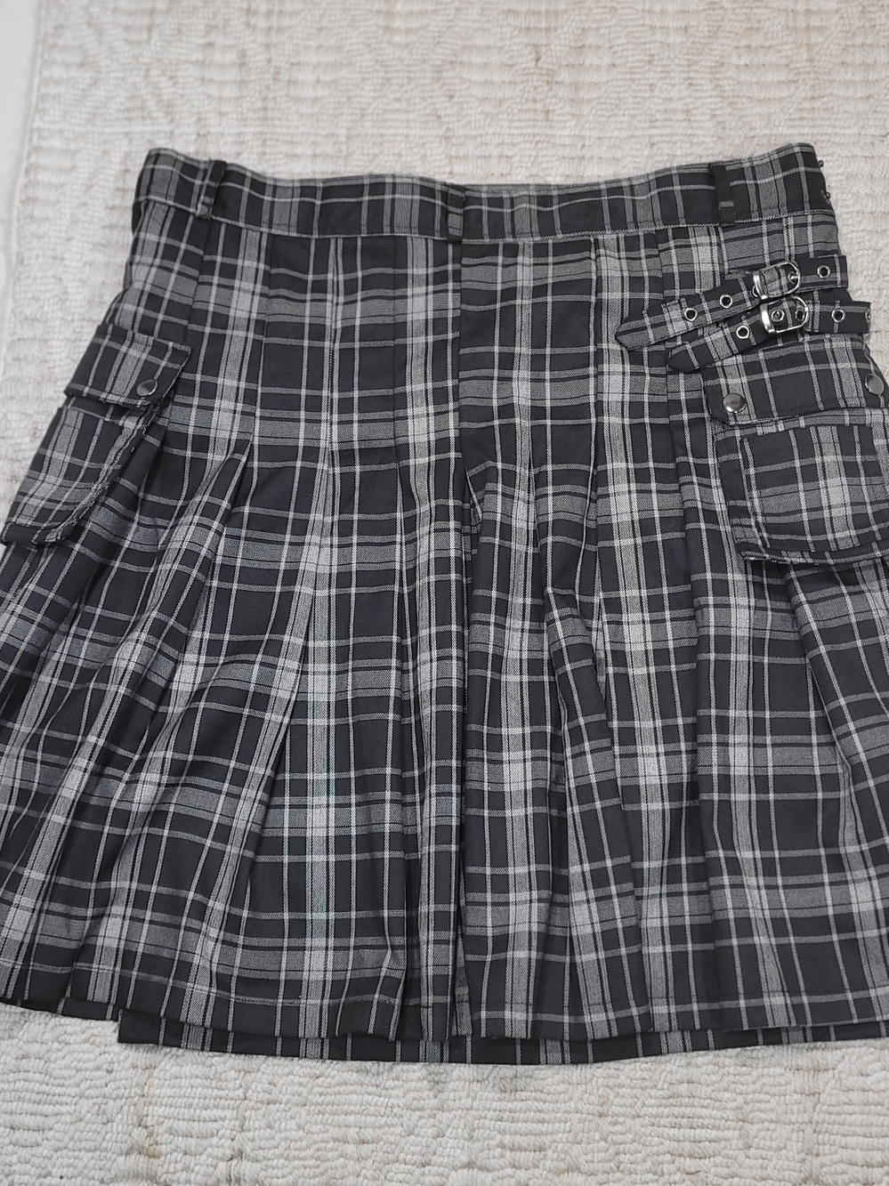 Scarlet Darkness Black & Gray Plaid Cargo Kilt Skirt - Goth / Grunge - Medium